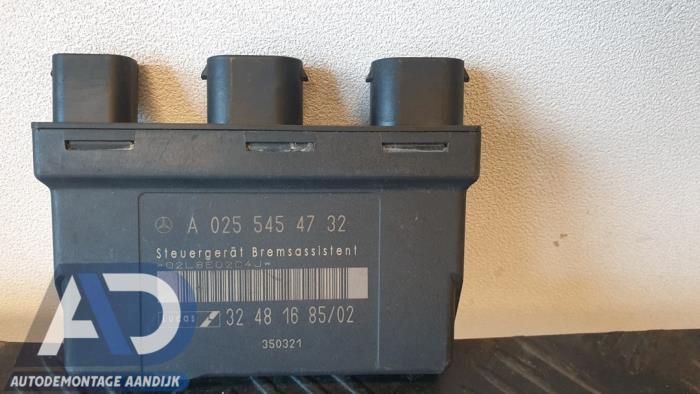 Begagnade ABS-dator Mercedes E (W210) 3.0 E-300D Turbo 24V Pris € 24,99 Marginaltabell erbjuds av Autodemontage Aandijk