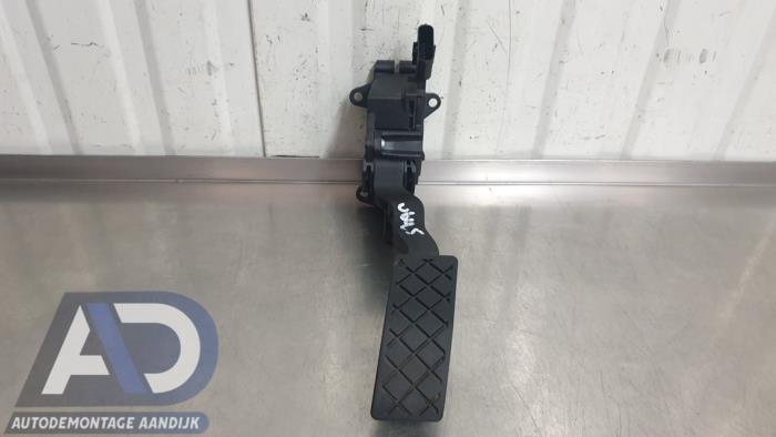 Begagnade Gaspedalsensor Volkswagen Polo V (6R) 1.4 TDI 12V 90 Pris € 29,99 Marginaltabell erbjuds av Autodemontage Aandijk