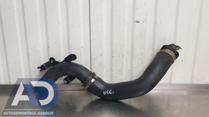 Gebrauchte Intercooler Rohr Renault Clio IV (5R) 0.9 Energy TCE 90 12V Preis € 29,99 Margenregelung angeboten von Autodemontage Aandijk