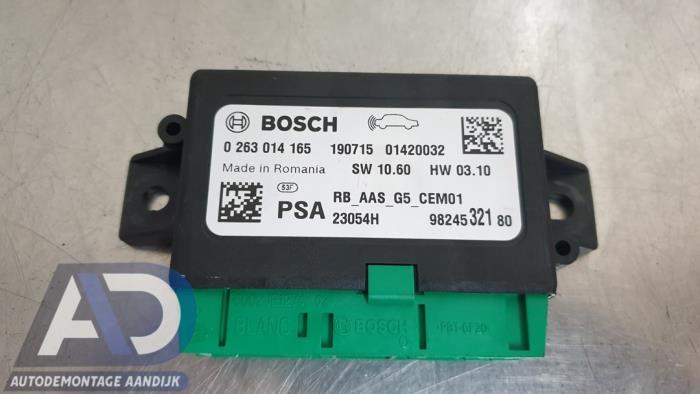 Begagnade PDC-modul Opel Vivaro 1.5 CDTI 102 Pris € 30,24 Inklusive moms erbjuds av Autodemontage Aandijk