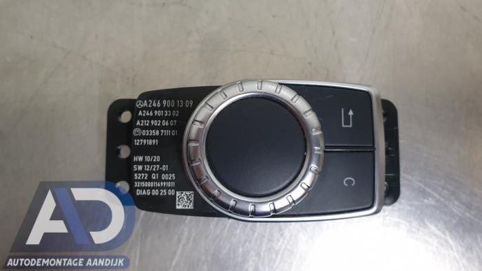 Used On-board computer controller Mercedes A (W176) 1.6 A-180 16V Price € 29,99 Margin scheme offered by Autodemontage Aandijk