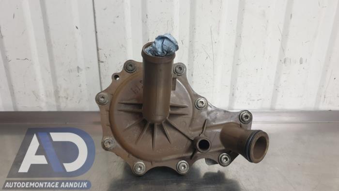 Begagnade Vattenpump Ford Transit Custom 2.2 TDCi 16V Pris € 39,99 Marginaltabell erbjuds av Autodemontage Aandijk