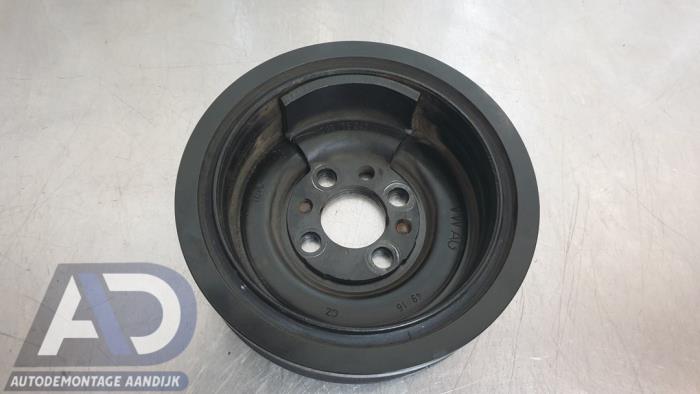 Używane Kolo pasowe walu korbowego Volkswagen Polo V (6R) 1.4 TDI 12V 90 Cena € 34,99 Procedura marży oferowane przez Autodemontage Aandijk
