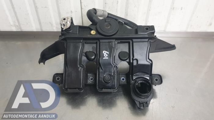 Usagé Ventilation carter Opel Vivaro 1.6 CDTI 90 Prix € 30,24 Prix TTC proposé par Autodemontage Aandijk