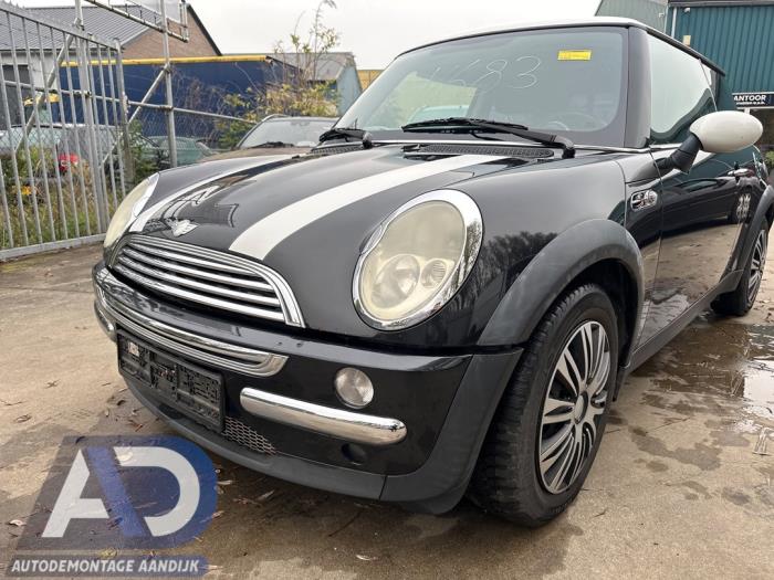 Gebrauchte Vorderfront komplett BMW Mini (R50/53) 1.6 16V Cooper Preis € 499,99 Margenregelung angeboten von Autodemontage Aandijk