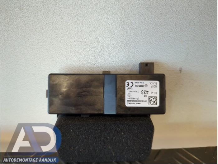Gebrauchte Fernbedienung Set Opel Corsa E 1.0 SIDI Turbo 12V Preis € 14,99 Margenregelung angeboten von Autodemontage Aandijk
