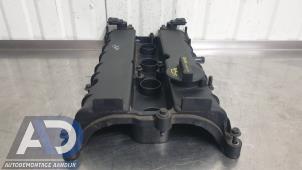 Ventildeckel van een Ford Focus 3 Wagon 1.6 Ti-VCT 16V 105 2012