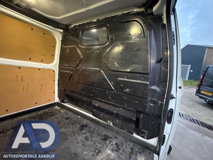Używane Przegroda kabiny Ford Transit Custom 2.2 TDCi 16V Cena € 174,99 Procedura marży oferowane przez Autodemontage Aandijk