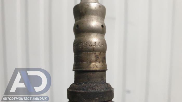 Sonde lambda d'un Ford Mondeo III Wagon 1.8 16V 2004