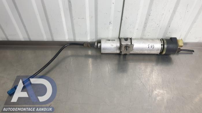 Gebrauchte Kraftstofffilter BMW 3 serie Touring (E91) 330Xd 24V Preis € 49,99 Margenregelung angeboten von Autodemontage Aandijk