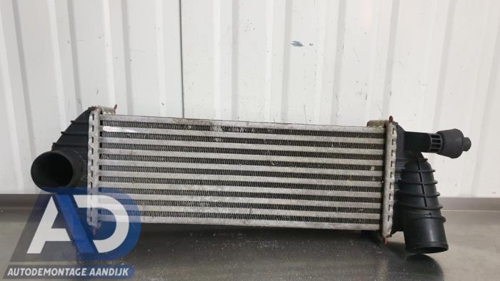 Usados Intercooler Renault Kangoo Be Bop (KW) 1.5 dCi 90 FAP Precio € 39,99 Norma de margen ofrecido por Autodemontage Aandijk