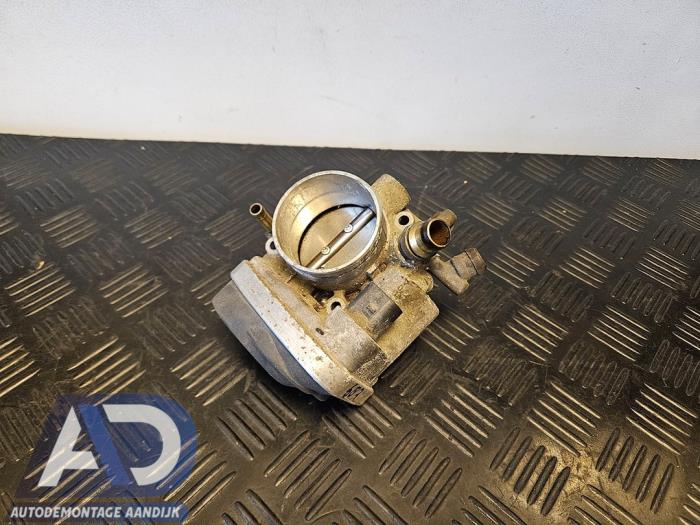 Gebruikte Spjällhus Opel Zafira (M75) 1.8 16V Ecotec Prijs € 29,99 Margeregeling aangeboden door Autodemontage Aandijk