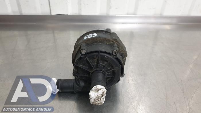 Gebrauchte Wasserpumpe Dacia Sandero II 1.5 dCi 85 Preis € 74,99 Margenregelung angeboten von Autodemontage Aandijk