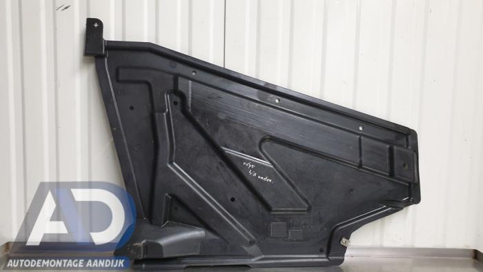 Begagnade Hasplåt Mercedes A (W176) 1.6 A-180 16V Pris € 29,99 Marginaltabell erbjuds av Autodemontage Aandijk