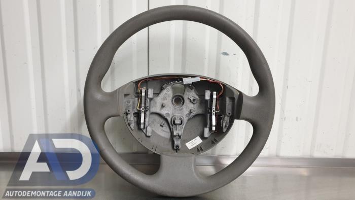 Usagé Volant Renault Kangoo Be Bop (KW) 1.5 dCi 90 FAP Prix € 39,99 Règlement à la marge proposé par Autodemontage Aandijk