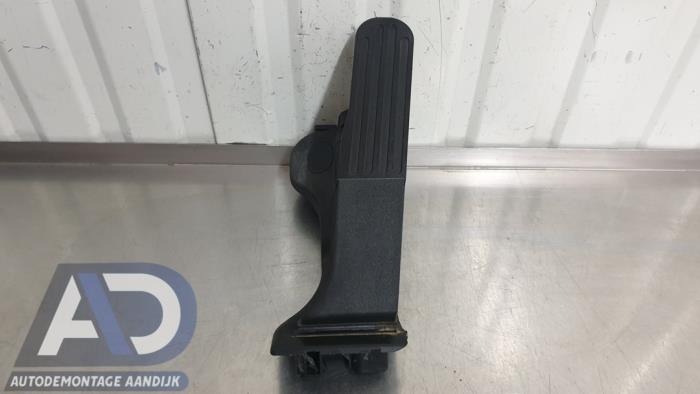 Begagnade Gaspedalsensor Volkswagen Golf VI Variant (AJ5/1KA) 1.6 TDI 16V 105 Pris € 19,99 Marginaltabell erbjuds av Autodemontage Aandijk