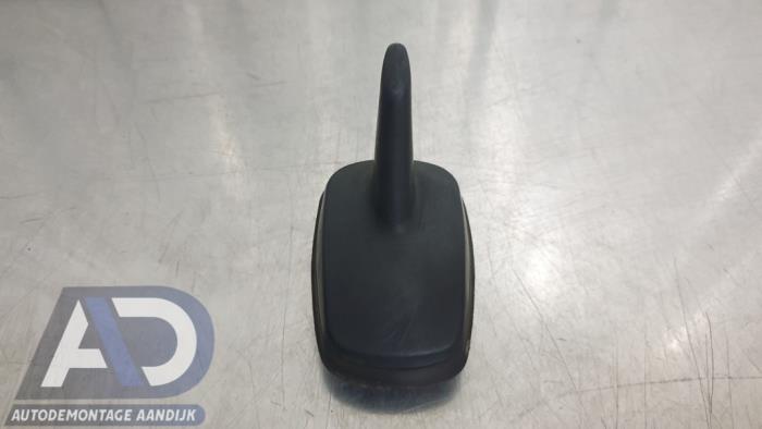 Używane Antena GPS Volkswagen Golf VI Variant (AJ5/1KA) 1.6 TDI 16V 105 Cena € 14,99 Procedura marży oferowane przez Autodemontage Aandijk