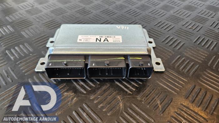 Used Engine management computer Renault Twingo III (AH) 1.0 SCe 65 12V Price € 199,99 Margin scheme offered by Autodemontage Aandijk