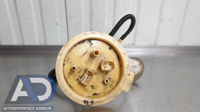 Gebrauchte Kraftstoffpumpe Elektrisch BMW 5 serie Touring (F11) 535d 24V Preis € 49,99 Margenregelung angeboten von Autodemontage Aandijk