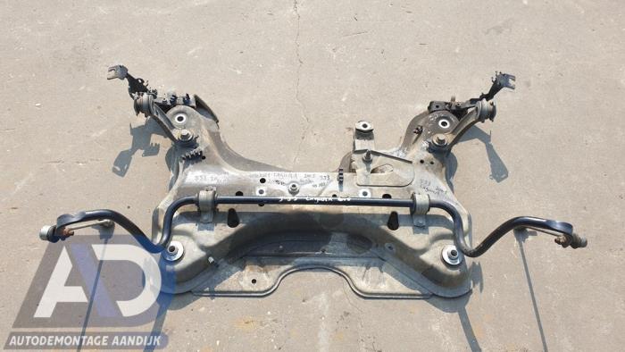 Used Subframe Renault Laguna II (BG) 2.0 16V Price € 49,99 Margin scheme offered by Autodemontage Aandijk