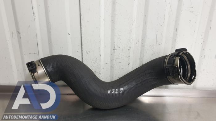 Gebrauchte Intercooler Schlauch Mercedes E Estate (S212) E-350 CDI V6 24V BlueEfficiency Preis € 29,99 Margenregelung angeboten von Autodemontage Aandijk