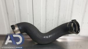 Begagnade Laddluftkylarslang Mercedes E Estate (S212) E-350 CDI V6 24V BlueEfficiency Pris € 29,99 Marginaltabell erbjuds av Autodemontage Aandijk