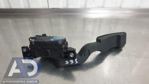 Gaspedalposition Sensor van een Renault Laguna II (BG) 2.0 16V 2005