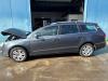 Volkswagen Passat Variant (3C5) 2.0 TDI 16V 140 4Motion Airbag Himmel links