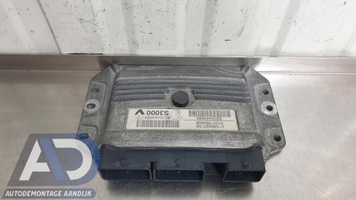 Used Engine management computer Renault Laguna II (BG) 2.0 16V Price € 99,99 Margin scheme offered by Autodemontage Aandijk