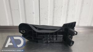 Gaspedalposition Sensor van een Volkswagen Touran (1T3) 2.0 TDI 16V 2015