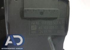 Gaspedalposition Sensor van een Volkswagen Touran (1T3) 2.0 TDI 16V 2015