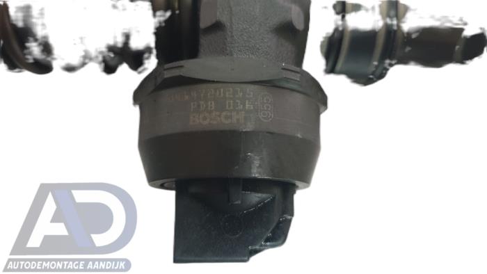 Injector (diesel) Skoda Octavia Combi 1.9 TDI - 038130073AG BXE BOSCH