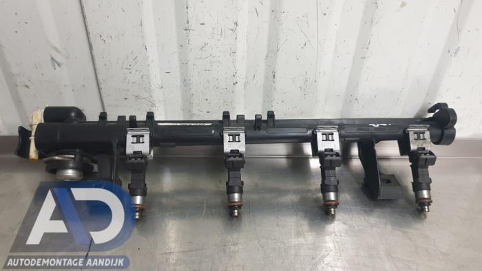 Usagé Système d'injection Ford Focus 3 Wagon 1.6 Ti-VCT 16V 105 Prix € 49,99 Règlement à la marge proposé par Autodemontage Aandijk