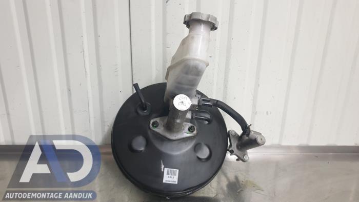 Usagé Servo frein Hyundai i20 1.2i 16V Prix € 39,99 Règlement à la marge proposé par Autodemontage Aandijk
