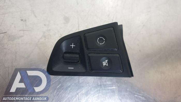 Begagnade Rattspak Hyundai i20 1.2i 16V Pris € 19,99 Marginaltabell erbjuds av Autodemontage Aandijk