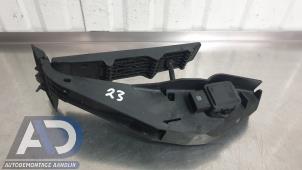 Gaspedalposition Sensor van een BMW 3 serie Touring (E91) 320d 16V 2008