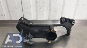 Intercooler Rohr van een Volvo V40 (MV) 1.6 D2 2014