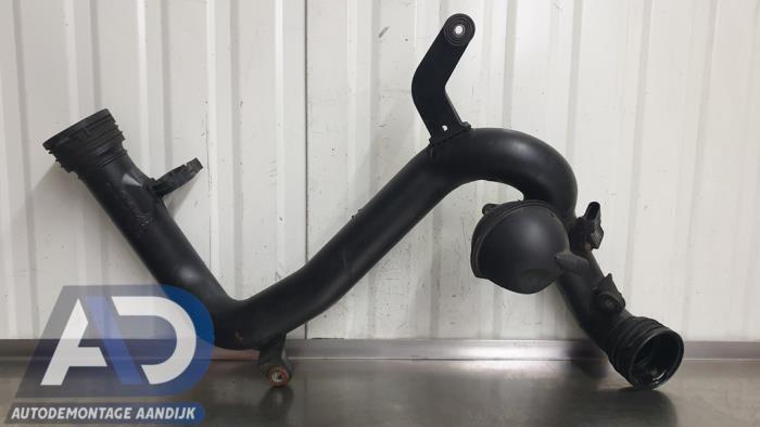 Gebrauchte Intercooler Rohr Skoda Octavia Combi (1Z5) 1.9 TDI Preis € 24,99 Margenregelung angeboten von Autodemontage Aandijk
