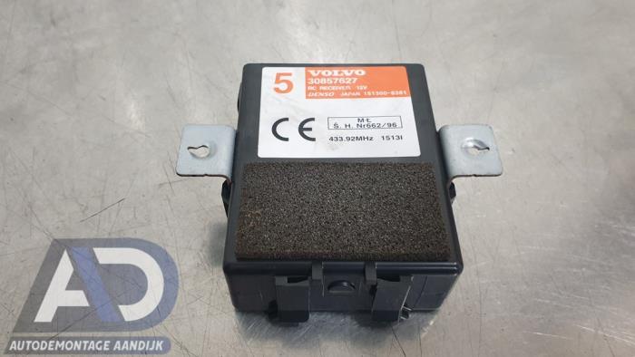 Używane Modul (rózne) Volvo V40 (VW) 1.8 16V Bi-Fuel Cena € 24,99 Procedura marży oferowane przez Autodemontage Aandijk