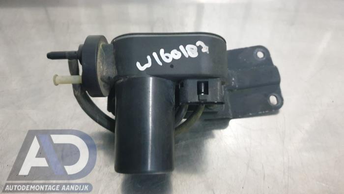 Gebrauchte Tempomat Vakuumpumpe Volvo V40 (VW) 1.8 16V Bi-Fuel Preis € 34,99 Margenregelung angeboten von Autodemontage Aandijk
