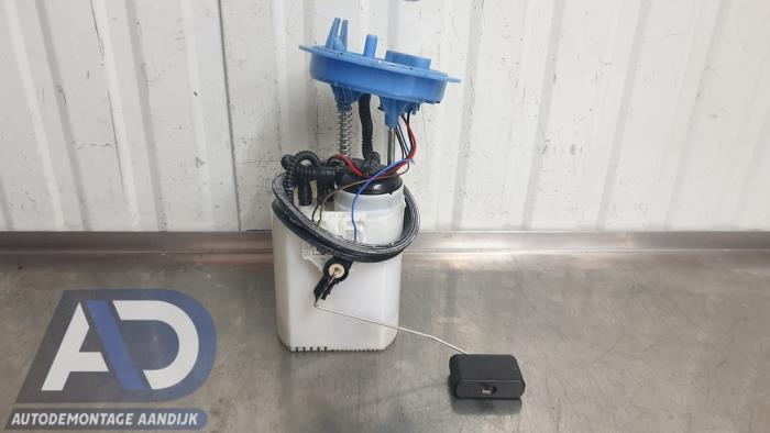 Gebrauchte Kraftstoffpumpe Elektrisch Volkswagen Golf VII (AUA) 1.5 TSI Evo BMT 16V Preis € 29,99 Margenregelung angeboten von Autodemontage Aandijk