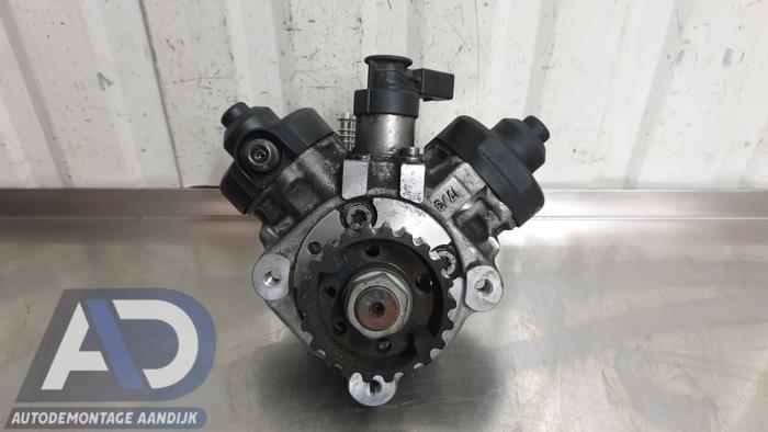 Gebrauchte Kraftstoffpumpe Mechanisch Audi A5 (8T3) 3.0 TDI V6 24V Quattro Preis € 599,99 Margenregelung angeboten von Autodemontage Aandijk