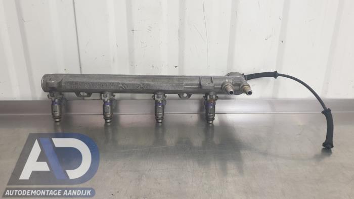 Usagé Système d'injection Volkswagen Golf IV (1J1) 1.6 16V Prix € 29,99 Règlement à la marge proposé par Autodemontage Aandijk