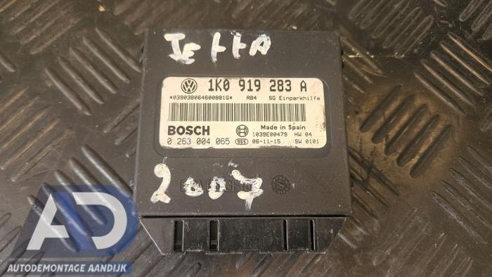 Begagnade PDC-modul Volkswagen Jetta III (1K2) 1.9 TDI Pris € 29,99 Marginaltabell erbjuds av Autodemontage Aandijk