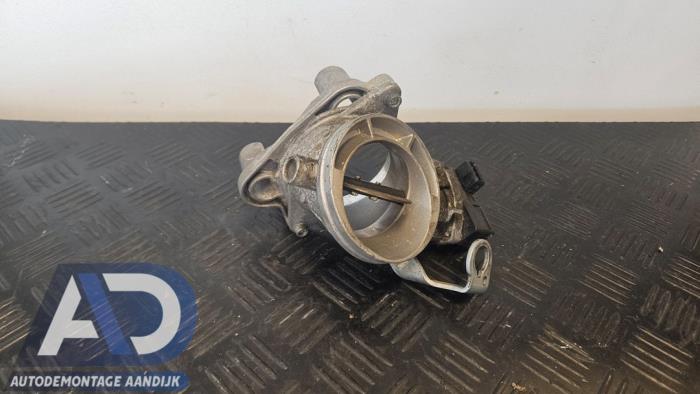 Gebrauchte Drosselklappengehäuse BMW 5 serie (E39) 523i 24V Preis € 39,99 Margenregelung angeboten von Autodemontage Aandijk