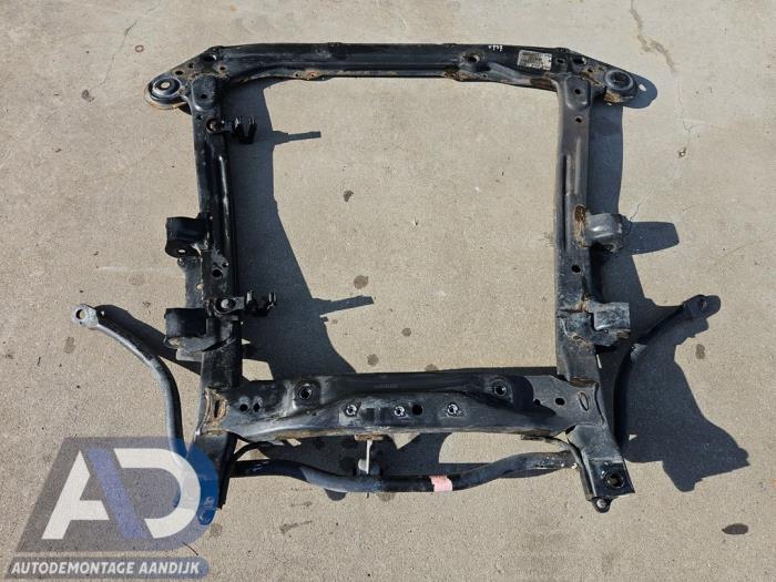 Used Subframe Dacia Logan MCV II/III/Sandero Wagon 0.9 TCE 12V Price € 199,99 Margin scheme offered by Autodemontage Aandijk