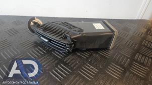 Begagnade Luftmunstycke, instrumentbräda Opel Zafira Tourer (P12) 2.0 CDTI 16V 170 Ecotec Pris € 19,99 Marginaltabell erbjuds av Autodemontage Aandijk