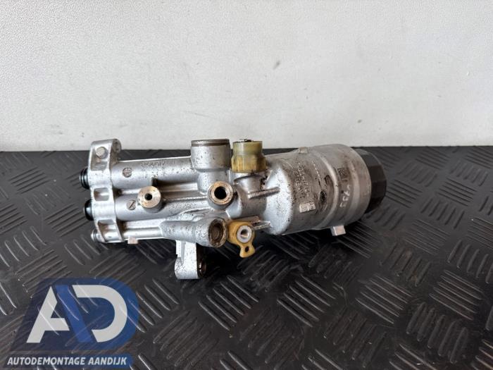 Gebrauchte Ölfiltergehäuse Landrover Discovery Sport (LC) 2.0 TD4 180 16V Preis € 49,99 Margenregelung angeboten von Autodemontage Aandijk
