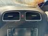 Volkswagen Golf VI (5K1) 1.2 TSI BlueMotion Kratka wentylacyjna deski rozdzielczej