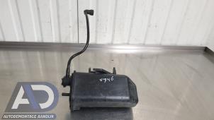 Usados Cuerpo del filtro de combustible Volkswagen Golf VI (5K1) 1.2 TSI BlueMotion Precio € 34,99 Norma de margen ofrecido por Autodemontage Aandijk